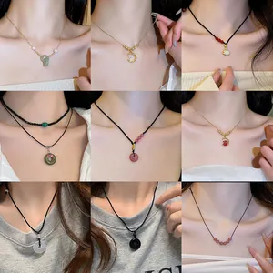 Neo-Chinese Style Peace Buckle Pendant Necklace Vintage Alloy Gold Plated Strawberry Crystal Red Bean Fu Necklace For Women Jewelry