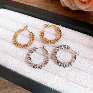 Boucles d'Oreilles Créoles à Texture Argent Cassé Irrégulière pour Femmes Boucles d'Oreilles en Alliage Plqué Or Argent Vintage Minimaliste avec Tige en Argent