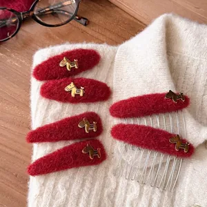 Vintage Red Flocked Horse Hair Clip Fine Fashion BB Clip Fortune Bag Hairpin Festive New Year Style Hair Accessories Women