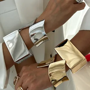 Women Wide Asymmetric Metal Cuff Bracelet Minimalist Irregular Geometric Open Bangle European Ins Style Gold Silver Plated Fashion Jewelry Accessories