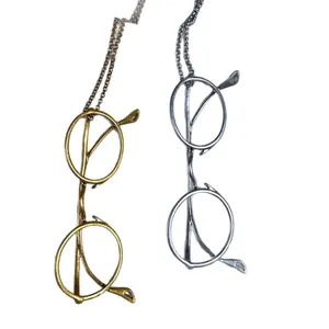 Vintage metal eyeglass pendant necklace in gold and silver colors for casual wear