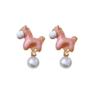 Pendientes de pony rosa con perlas y circón, joyería de aguja de plata dorada