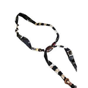 Ethnic fabric and wooden beaded necklace with retro geometric patterns for women