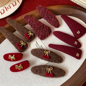 Elegant set of autumn and winter plush knit hair clips in burgundy and brown tones