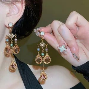 French Vintage Court Style Star Rhinestone Tassel Drop Earrings For Women Elegant Pink Water Drop Crystal Alloy Earrings With Silver Post