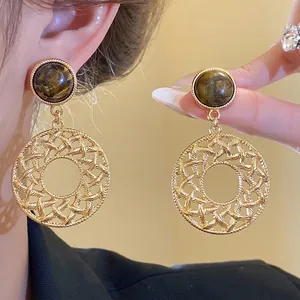 Vintage Tiger Eye Stone Hollow Round Pendant Earrings With Silver Earring Post Maillard Style Gold Geometric Drop Earrings For Women