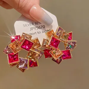 Orecchini a Bottone a Forma di Fiore con Strass Quadrati Colorati Eccessivi Con Perno in Argento Sterling 925 Orecchini Geometrici da Donna