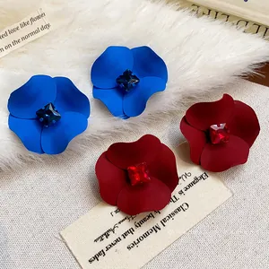 Elegant matte painted flower stud earrings with square rhinestone center for women.