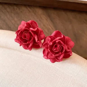 Vintage red rose resin stud earrings with silver needles for a romantic and elegant style