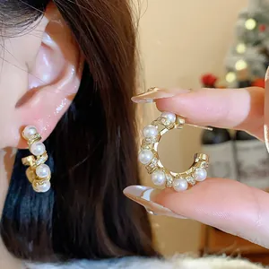Elegant 18k gold plated C-shaped earrings with pearls and zircons for women