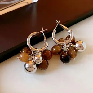 Orecchini a Cerchio Retrò con Nappa a Sfera in Resina e Perno in Argento Sterling 925 Pendenti Geometrici Marroni Argento per Donna Gioielli