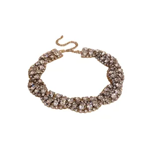 Elegant twisted geometric choker necklace featuring sparkling rhinestones and a secure chain