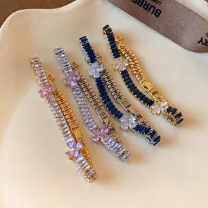 Elegante Zirkon-Blumenarmbänder im koreanischen Stil in Gold- und Silberoptik