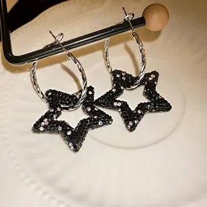 Eleganti orecchini a cerchio a stella con strass neri per donna stile chic moda