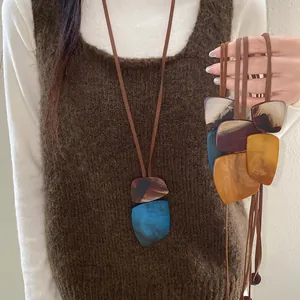 Vintage Ethnic Style Irregular Square Horn Plate Necklace Retro Handmade Long Sweater Chain For Women Acrylic Pendant Jewelry