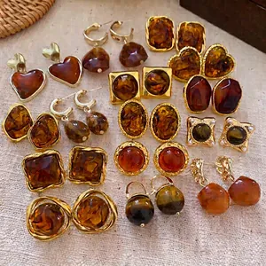 Vintage Maillard Alloy Resin Geometric Stud Earrings With 925 Sterling Silver Earring Post Coffee Amber Heart Earrings
