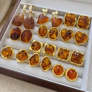 Detailed collection of vintage Maillard style brown resin geometric stud earrings