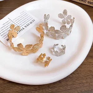 European American Metal Texture Flower Open Bracelet And Ring Set Fashion Adjustable Floral Cuff Bangle Alloy Jewelry For Women Gift