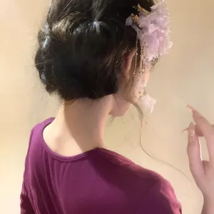 Elegant mesh flower hair clip with delicate tassels and pearls for sweet hairstyles