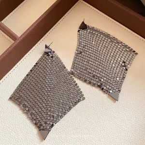 Elegant vintage silver-needle triangle sequin mesh fringe drop earrings for women.