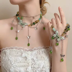 Collana con Pendente a Farfalla in Perline di Vetro per Donna Catena a Girocollo Smaltata con Strass Gioielli alla Moda