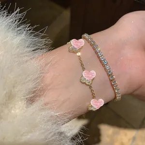 Bracciale a Fiori in Madreperla con Zirconia Placcato Oro 14K Quadrifoglio Vintage Elegante Gioielli Donna