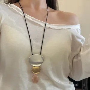 Minimalist Geometric Alloy Pendant Necklace For Women Cold Style Long Sweater Chain Fashion Multi Color Metal Jewelry Accessories