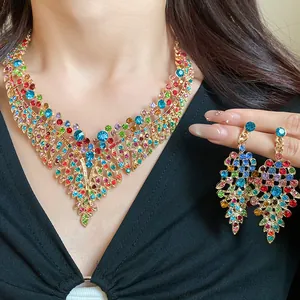 Luxury colorful rhinestone necklace and earrings set with vintage leaf patchwork design