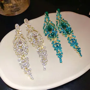 Orecchini a Nappa a Goccia d'Acqua Cavi in Stile Corte Reale Vintage per Donna Eleganti Orecchini in Lega con Strass Intarsiati in Argento