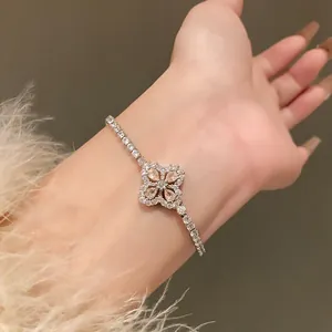 Elegant champagne zircon flower tennis bracelet in luxury Korean design for women