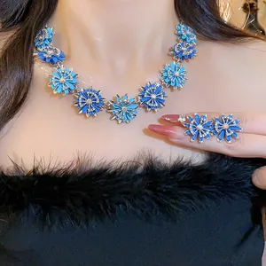 Elegant vintage blue flower jewelry set with sparkling rhinestones for women fashion