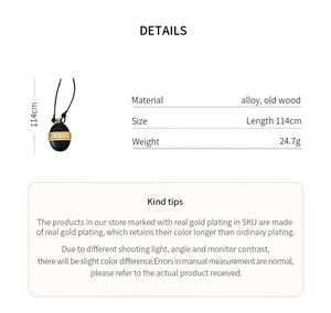 Vue détaillée d'un collier pendentif fiole vintage d'une longueur de 114 cm.
