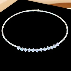 Elegante girocollo minimalista in zircone da donna con pietre quadrate scintillanti