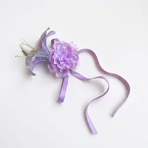 Dolce fermaglio per capelli a fiore in tessuto viola con petali a rete e nastri lunghi