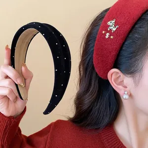 Elegante rot-schwarze beflockte Stirnbänder mit Pony-Anhänger und Retro-Punkten