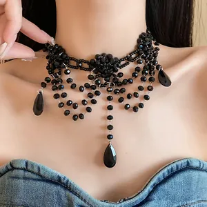 Choker élégant en perles noires avec pendentifs gouttes en cristal gothique femme