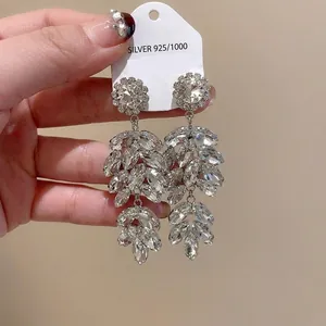 Elegant wheat ear tassel earrings with sparkling crystals for women fashion