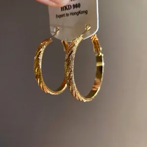 Elegant 18K gold pleated textured hoop earrings for women stylish fashion jewelry gift
