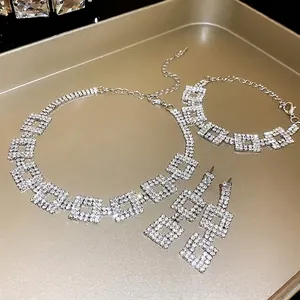 Lussuosi Orecchini a Nappa in Strass Quadrati per Donna Con Perno in Argento Sterling 925 Gioielli di Moda Geometrici