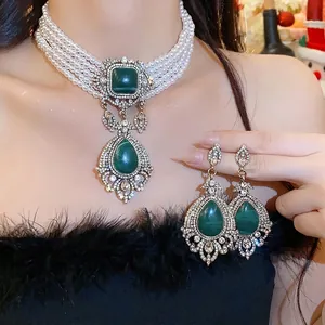 Vintage Palace Artificial Pearl Necklace Earrings Set Simulated Emerald Rhinestone Jewelry With 925 Sterling Silver Post For Women