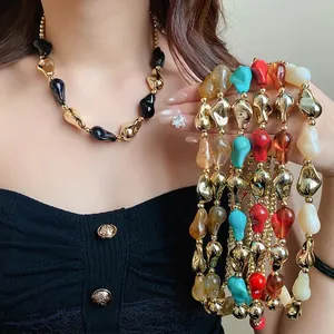 Collana con Perline in Acrilico Geometrico Irregolare da Donna Stile Palazzo Vintage Choker in Acciaio Inossidabile Accessori di Gioielleria Eleganti