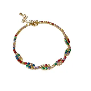 Elegante bracciale in zircone colorato con catena regolabile placcata oro donna