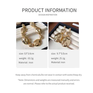 Detailed size and weight specs for gold hammered oval necklace and earrings set.