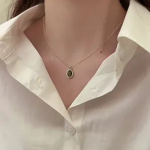 Collana con ciondolo occhio di tigre placcato oro retrò per donna con catena minimalista