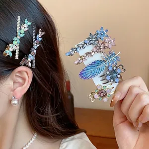 Exquisite Rhinestone Resin Flower Feather Hair Clip For Women Alloy Duckbill Clip Niche Fashion Hair Accessories Jewelry