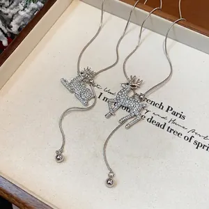 Elegante collana con ciondolo cervo in cristallo argento stile Natale lunga da donna