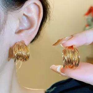Fashion Winding Twisted Metal Stud Earrings For Women Real Gold Plated Copper Geometric Minimalist Light Luxury Jewelry