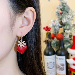Boucles d'oreilles vintage cœur rouge et fleur zircon plaqué or 18 carats pour femme
