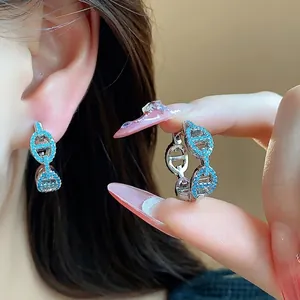Vintage Zirconia Pig Nose Huggie Earrings For Women Luxury Niche Design Copper Inlaid Blue Zirconia Hoop Earrings Gift