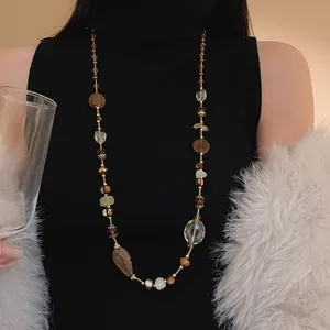 Elegante collana etnica vintage con perle irregolari di agata e giada per maglioni